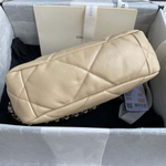 Chanel 19 26 cm