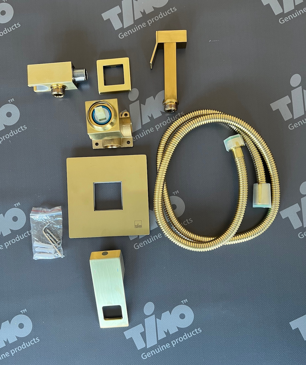 Смеситель встроенный с гигиеническим душем Timo Briana (7189/17SM) золото матовое
