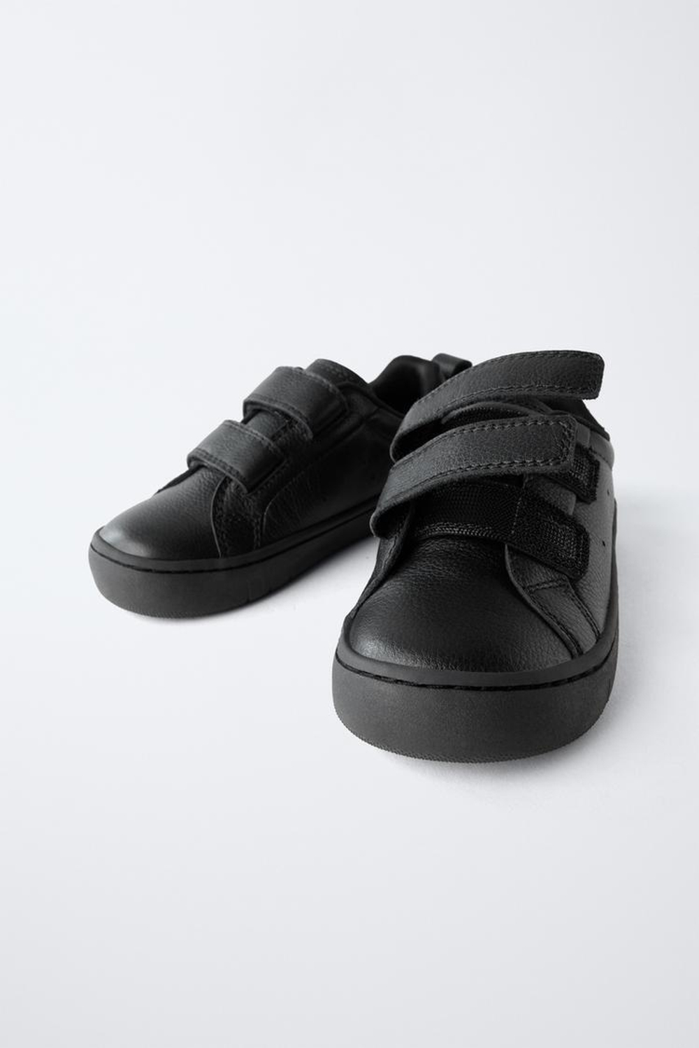 ZARA КОЖАНЫЕ КРОССОВКИ BAREFOOT, ЧЕРНЫЙ