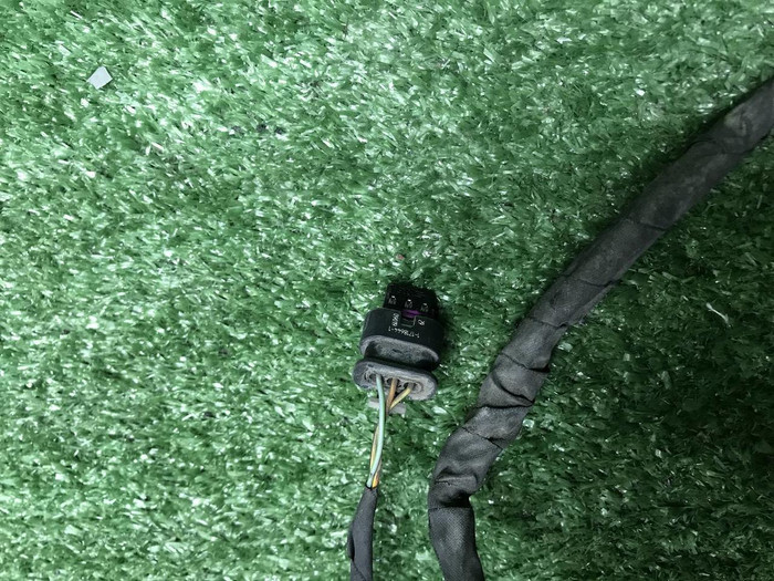 Проводка заднего бампера BMW 5er G30 (2017-2020)