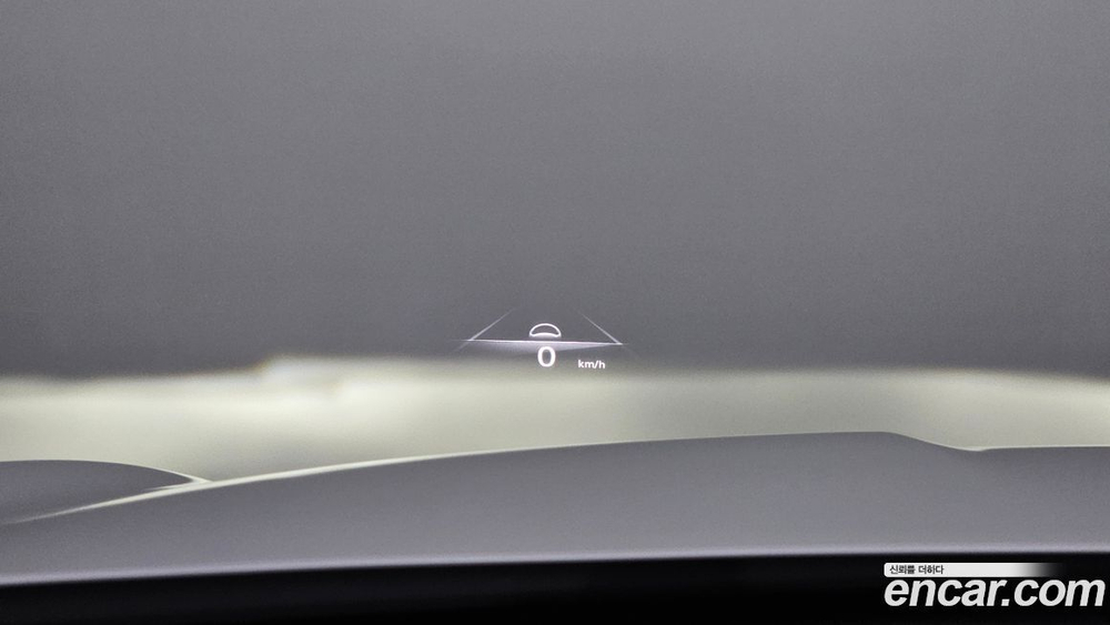 Genesis GV70 2.5T Бензин AWD (01.2021)