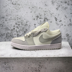Nike Air Jordan 1 Low • Gray