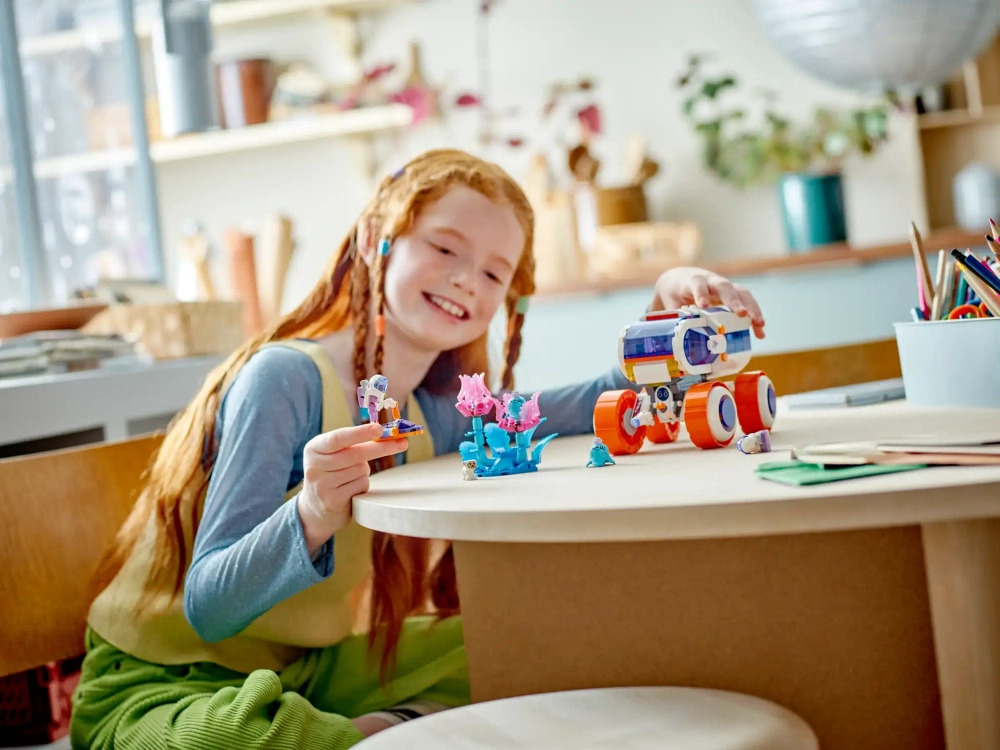 Конструктор LEGO Friends 42602 Космический исследовательский марсоход