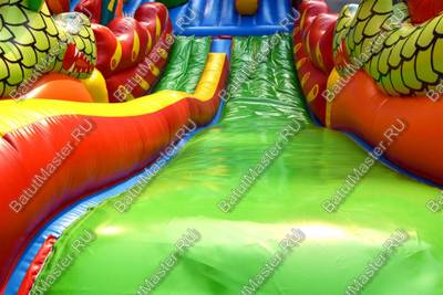 Профессиональный надувной батут "Гранд-саванна" 17*10*9 м