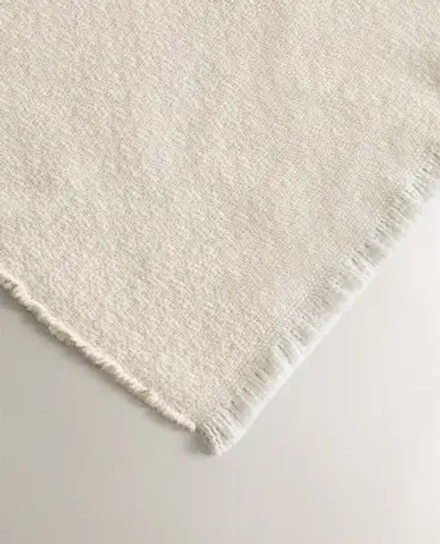 ZARA HOME ПЛЕД С ГЕОМЕТРИЧЕСКИМ УЗОРОМ, БЕЖЕВЫЙ