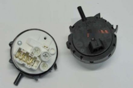 Датчик уровня воды для стиральной машины Indesit (Индезит)/Ariston (Аристон) 145174