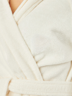 Халат махровый c капюшоном Claire Batiste Atelier Ravenna айвори