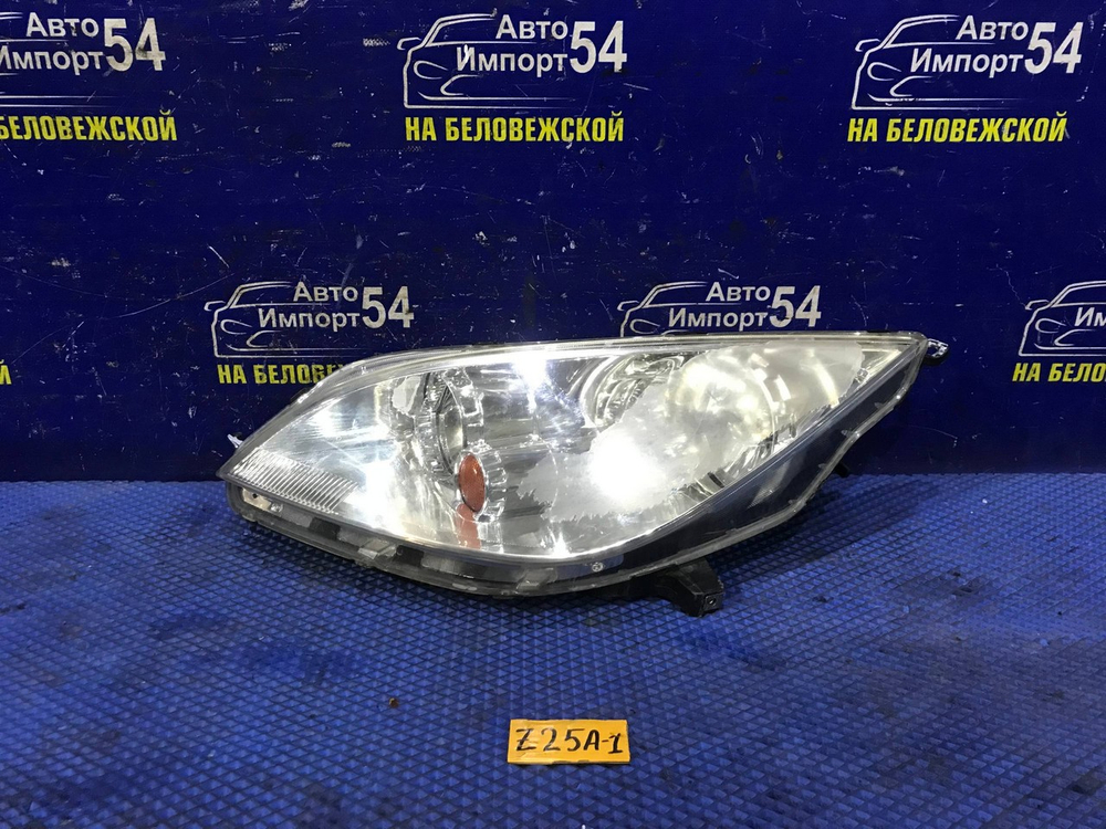 Фара передняя левая MITSUBISHI COLT 2003