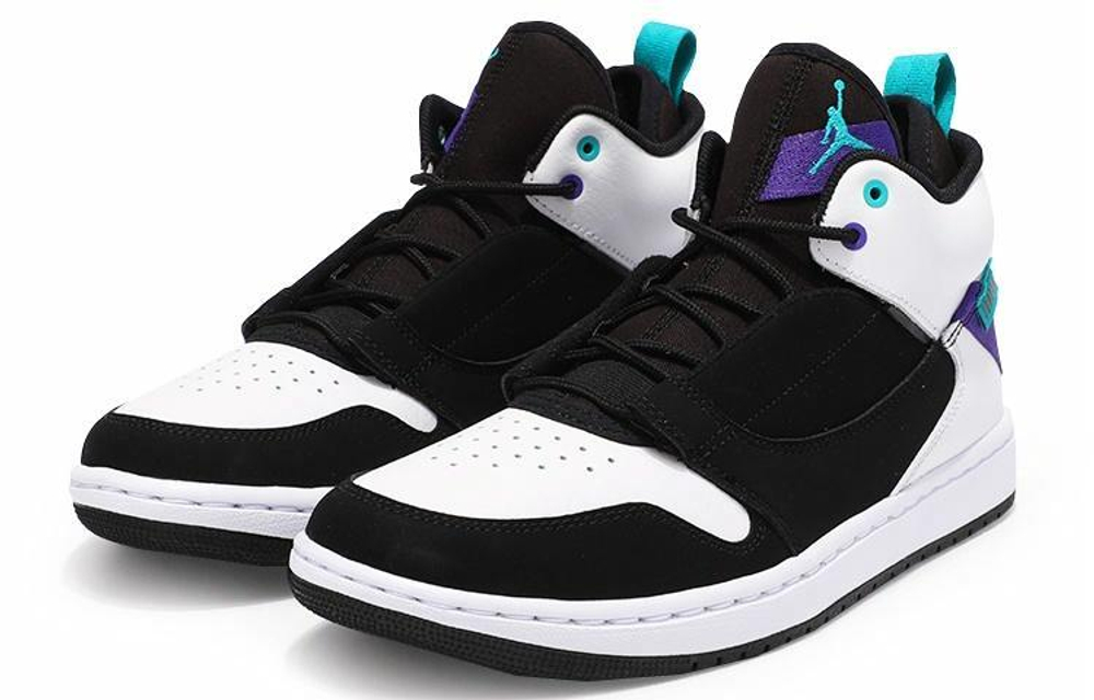 Кроссовки Jordan Fadeaway