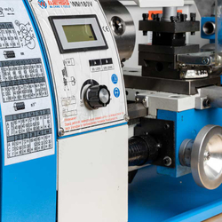 Настольный токарный станок Weiss WM180V