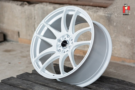 Комплект дисков Work Kiwami 18x8.5 et30 5x100/5x114.3