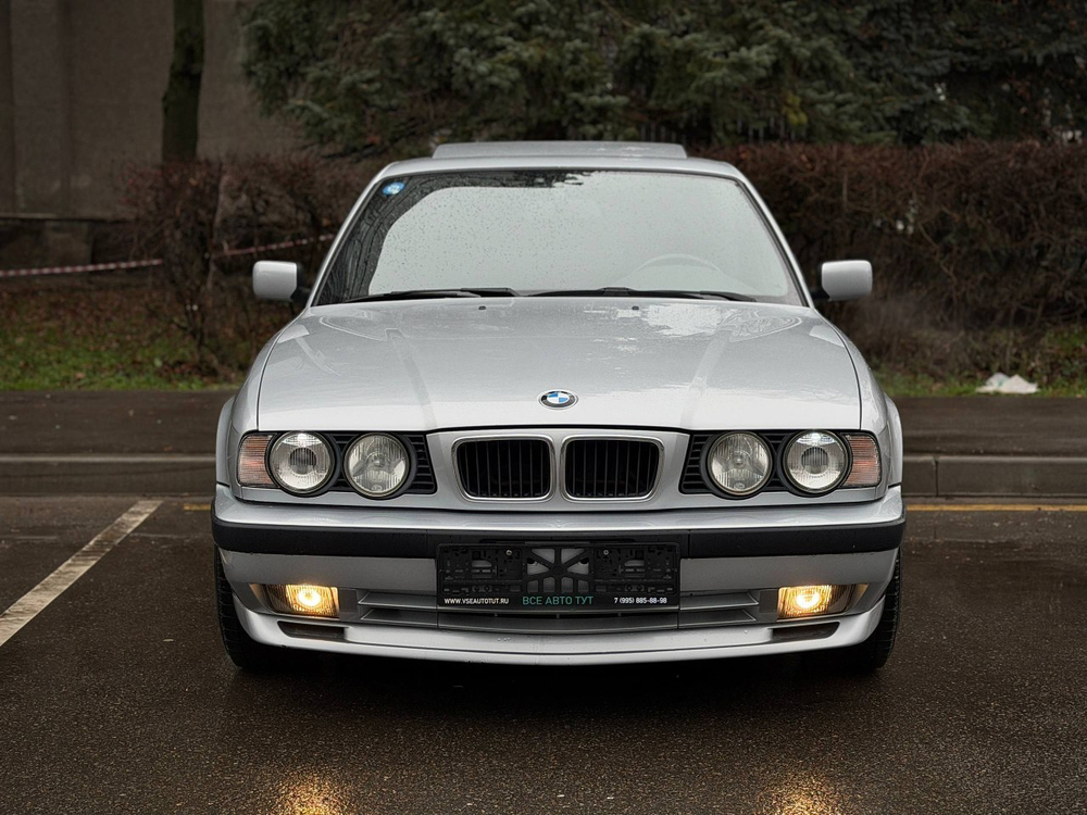 BMW 525i