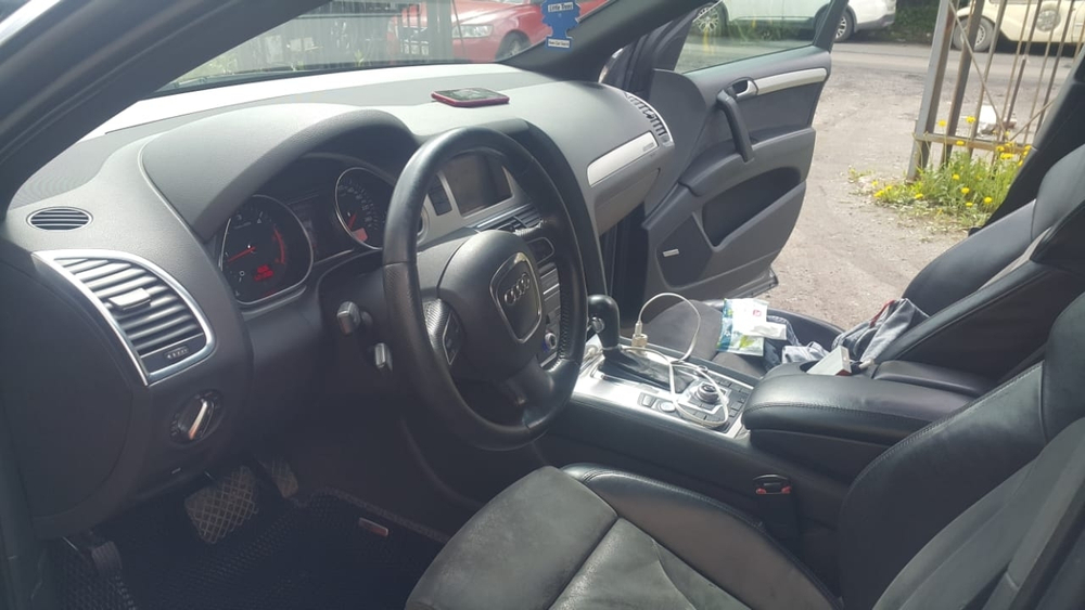 Автоковрики для Audi Q7 4L (2005-2015)