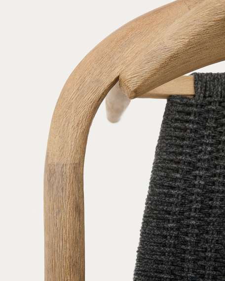 Стул Glynis массив эвкалипта с черным сиденьем