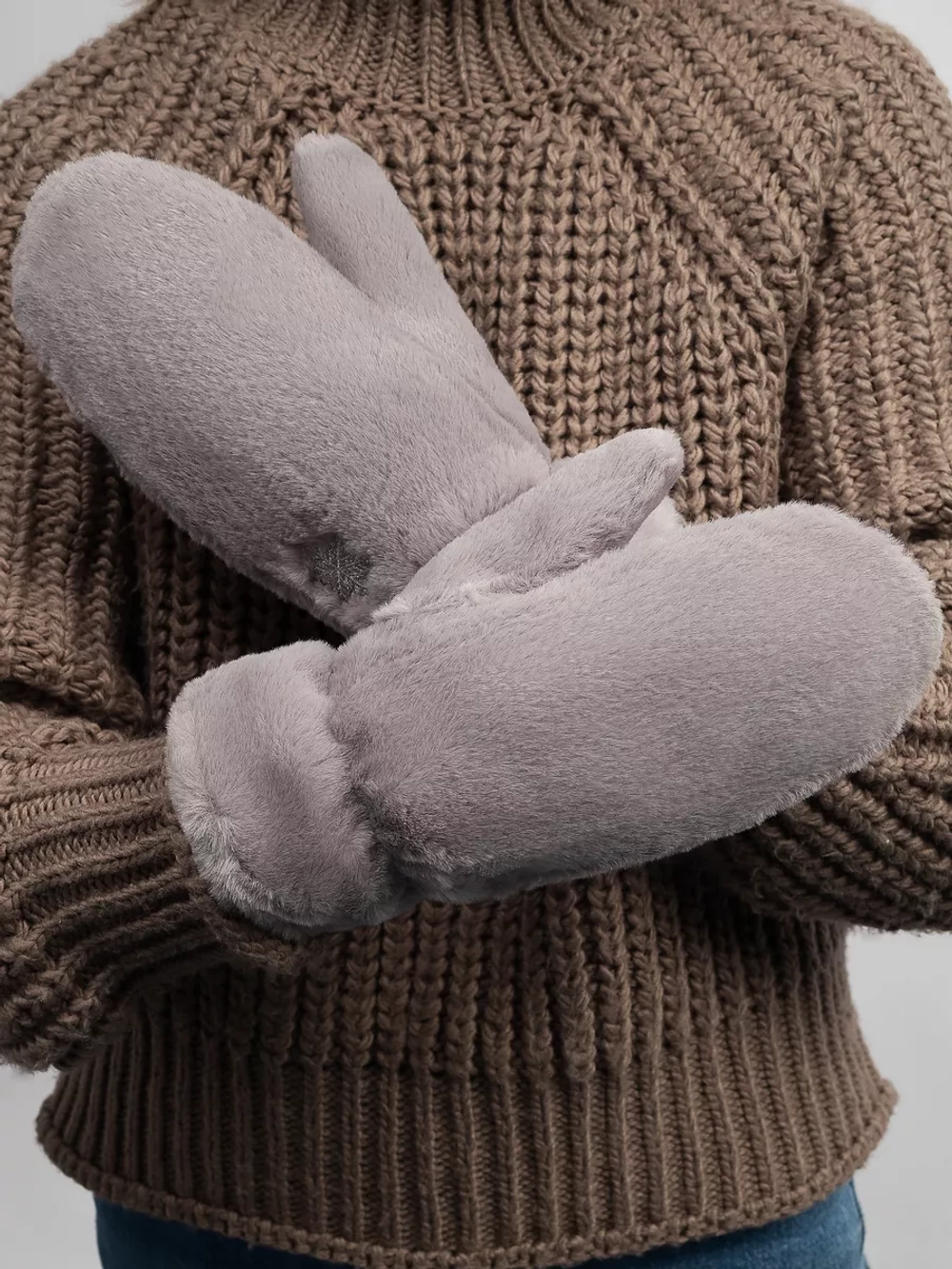 варежки зимние пушистые экомех