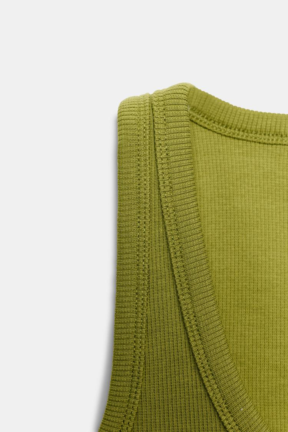 ZARA УКОРОЧЕННЫЙ ТОП В РУБЧИК, ОЛИВКОВЫЙ