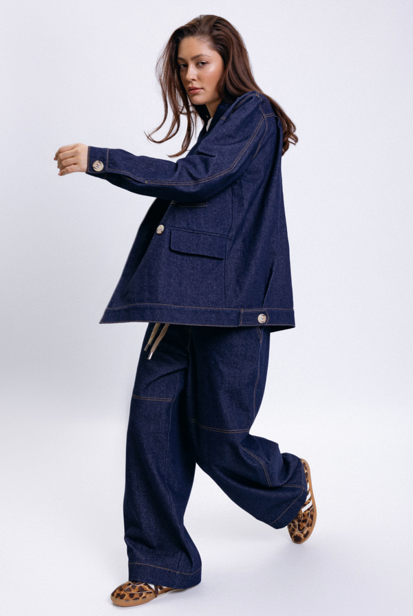 Джинсовая куртка