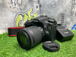 Canon 70D kit 18-55mm 3.5-5.6 IS STM 25.000 кадров
