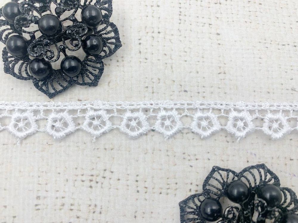 Кружево плетеное, ш. 1,5 см, молочный