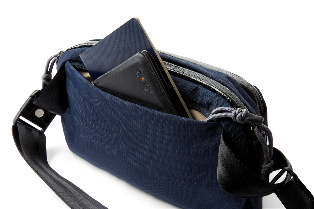 Сумка Bellroy Venture Ready Sling 2.5L