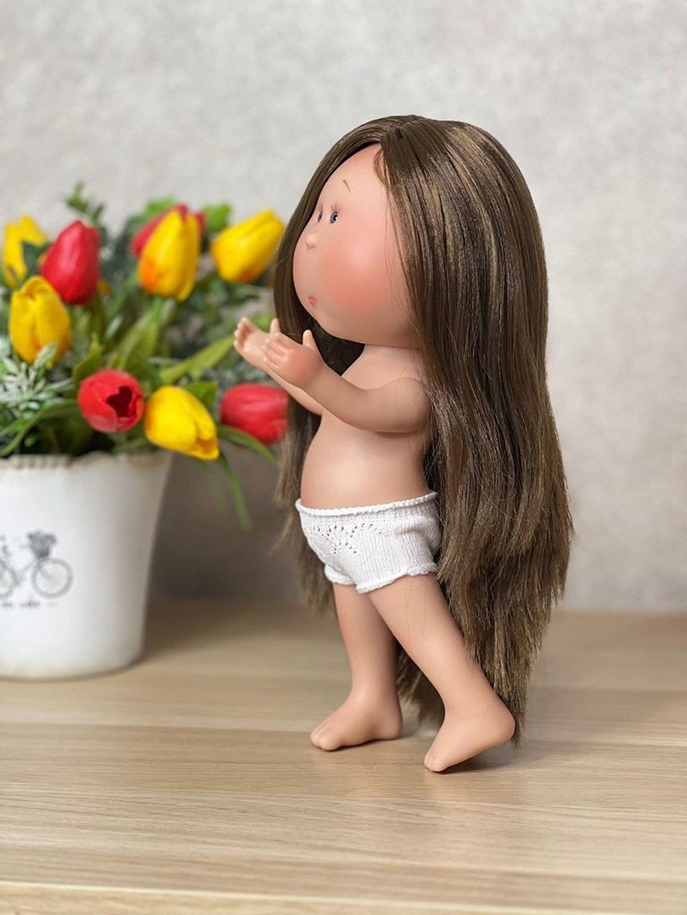 Кукла Nines виниловая 30см MIA без одежды (3000W3A)