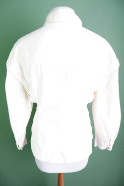 Куртка Asos джинсовая, маркировка 42, визуально на 48 размер