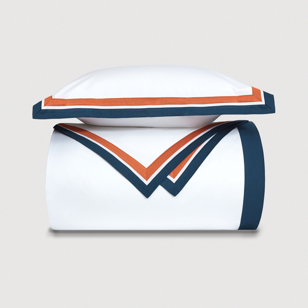 Постельное белье cемейное Сlaire&Caroll Jacqueline белое с темно-синим кантом