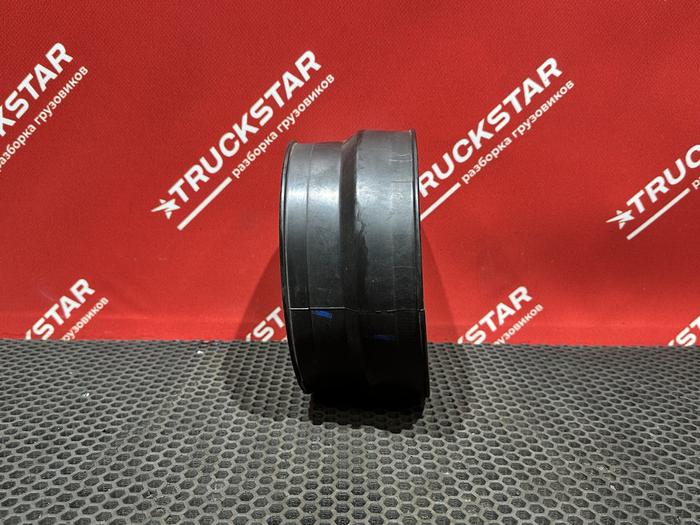 Патрубок воздушного фильтра