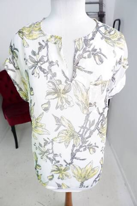 Блузка Fransa с красивым принтом, маркировка М, визуально на 46 размер