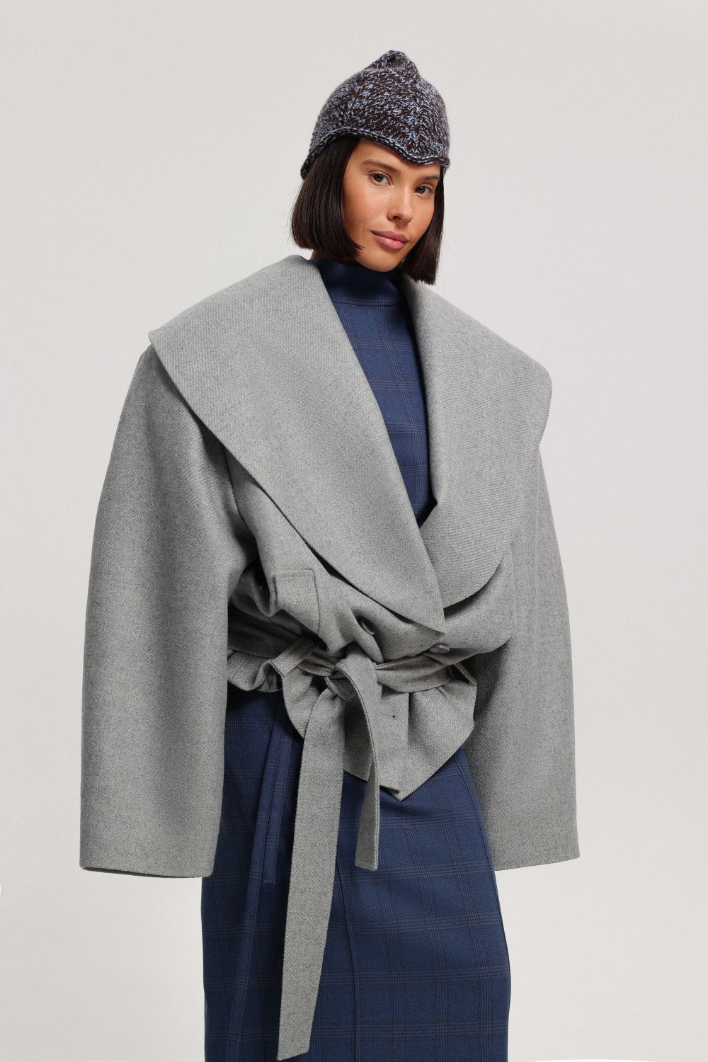 Пальто с округлым воротником