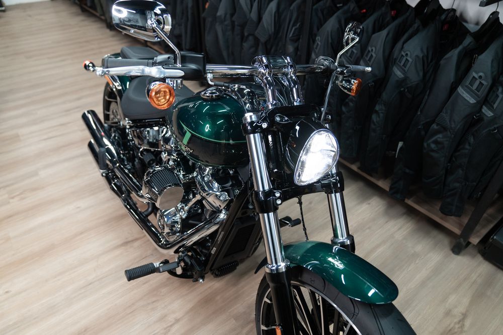 Breakout 117 Alpine Green, 2024 Пробег: 1 км