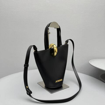 Сумка Jacquemus