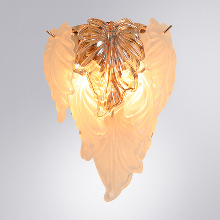 Настенный светильник Arte Lamp LILLY