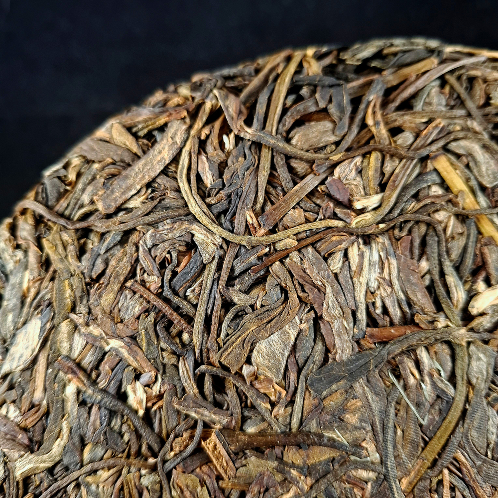 2023 Лаоцанг "Старое дерево 701" шен пуэр 357 г