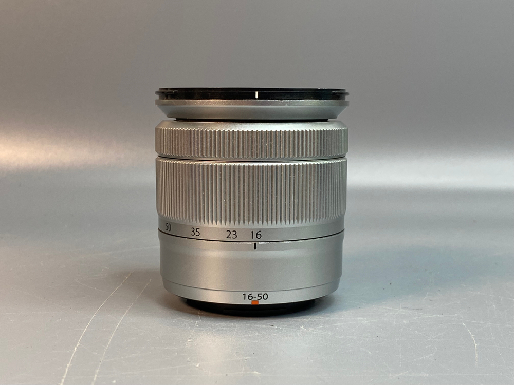 FujiFilm X-M1 Kit XC 16-50mm F3.5-5.6 OIS