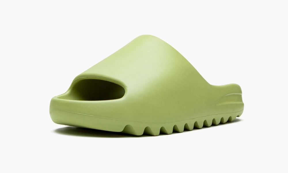 Yeezy Slide "Resin"