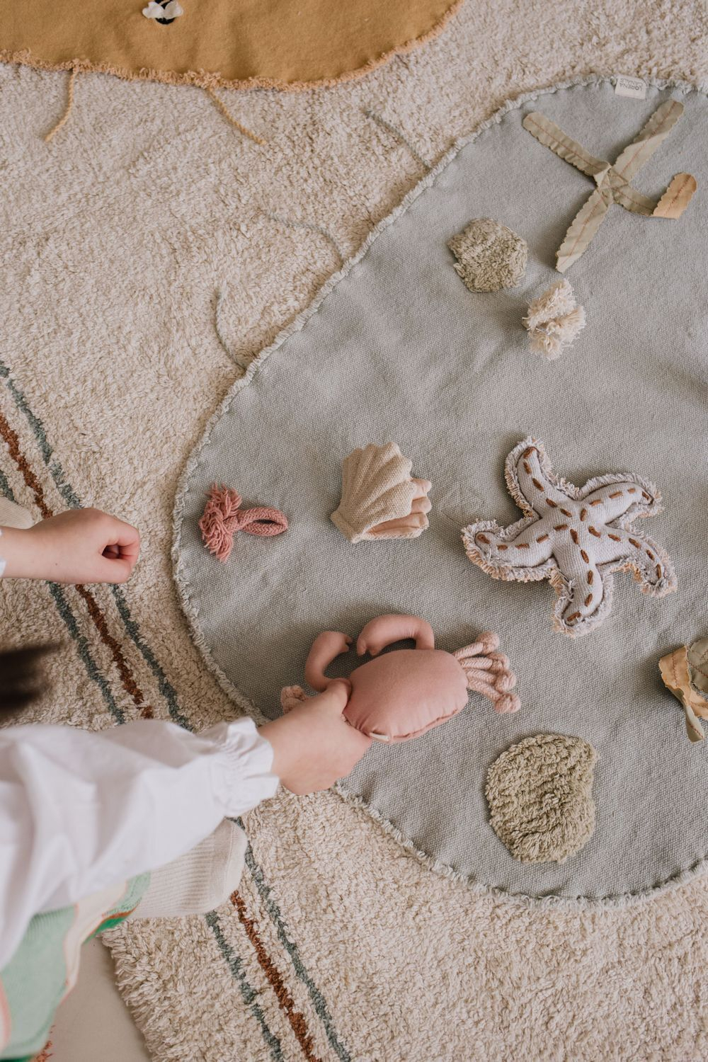 Lorena Canals Under The Sea Small World Green Toy