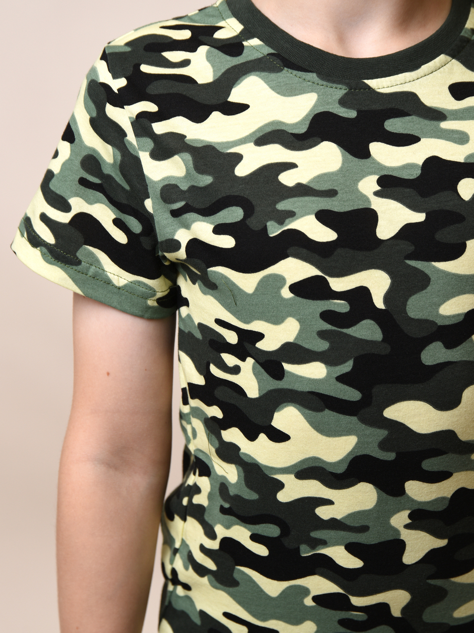 Футболка для мальчика камуфляжная