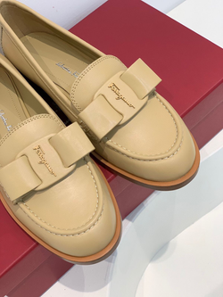 Лоферы Salvatore Ferragamo