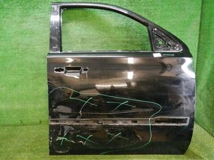 Дверь передняя правая Cadillac Escalade 4 (2014-2020)