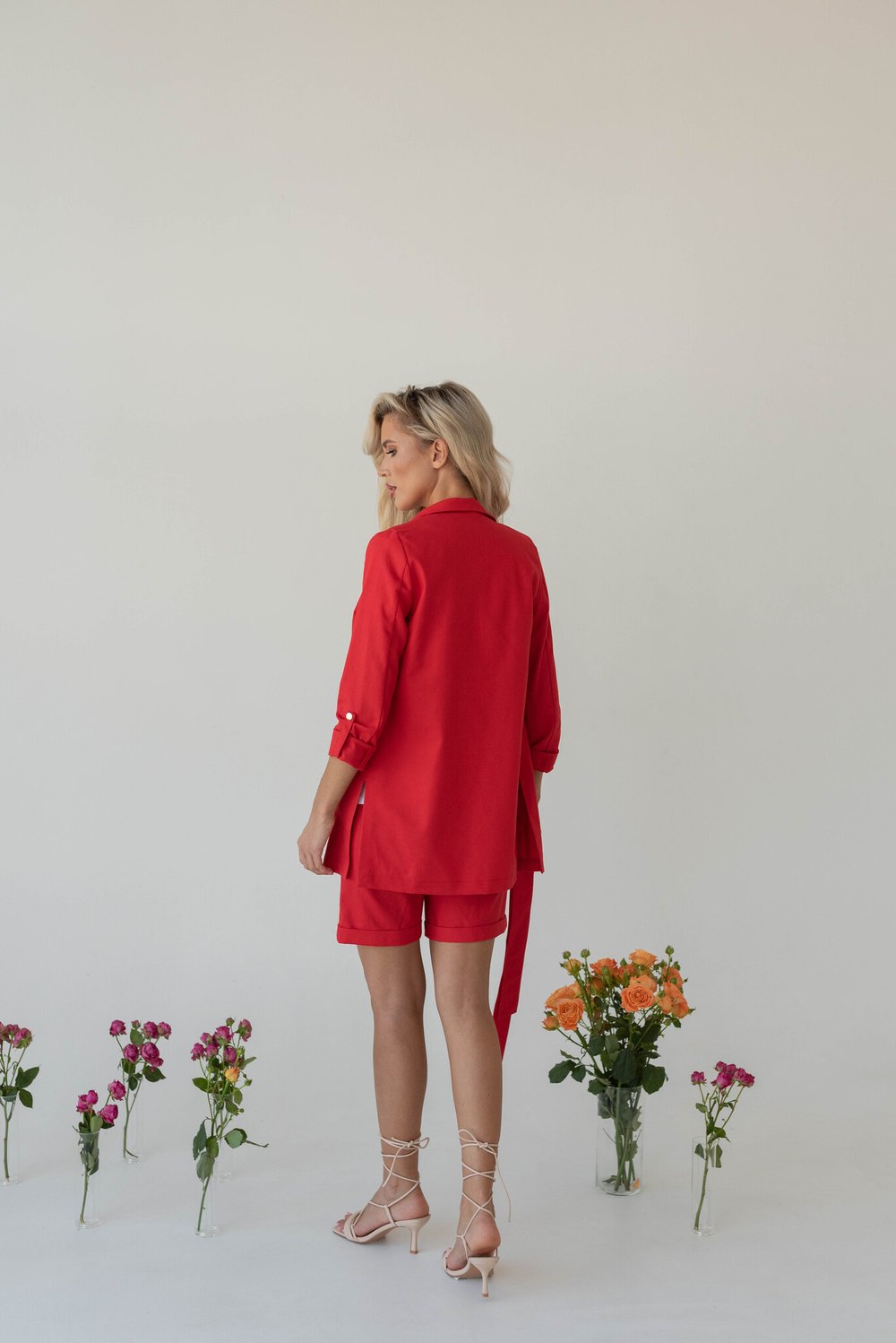 Костюм красный лен