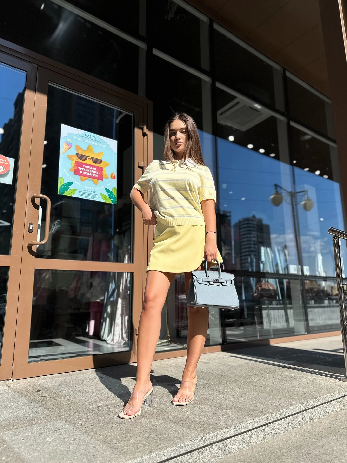Юбка-шорты Yu Ze Fashion 2019231 однотонная на молнии сзади