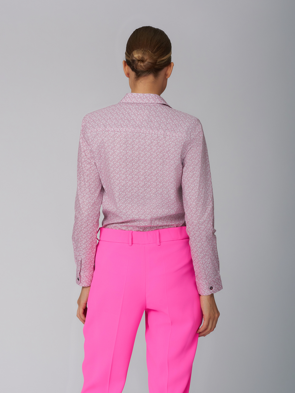 Рубашка приталенная