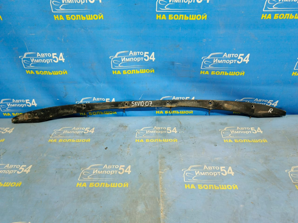 Усилитель заднего бампера TOYOTA CAMRY 1996