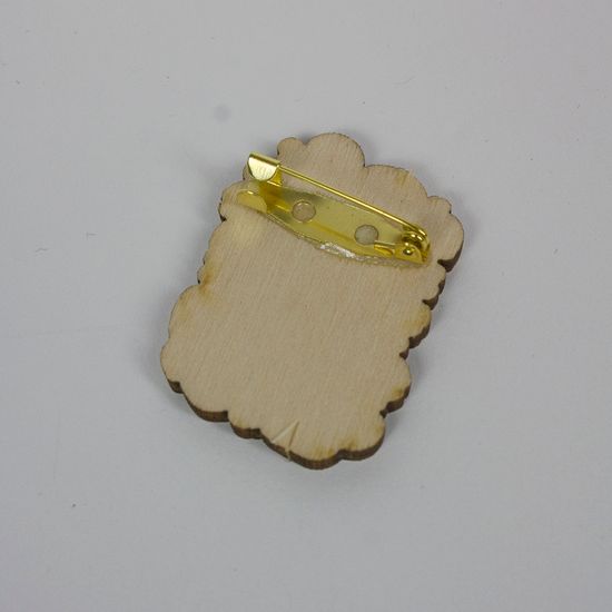 Деревянный значок. Попкорновый Автомат