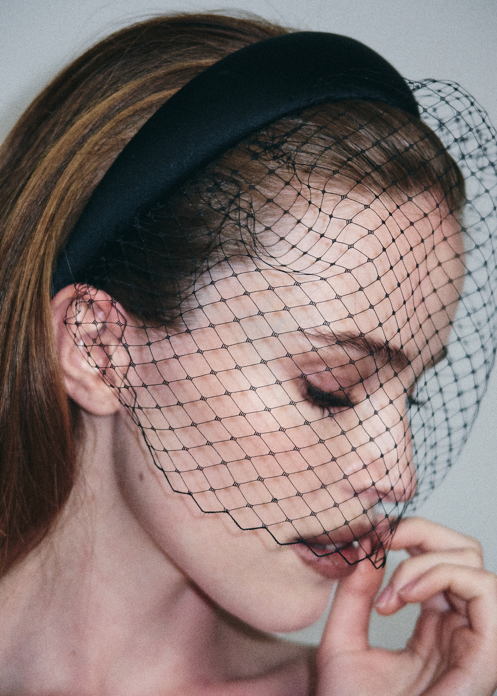 Вуаль классическая на объемном ободке