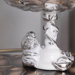 Фруктовница Зарничка Свитти Белая со стеклянной чашей Лепестки