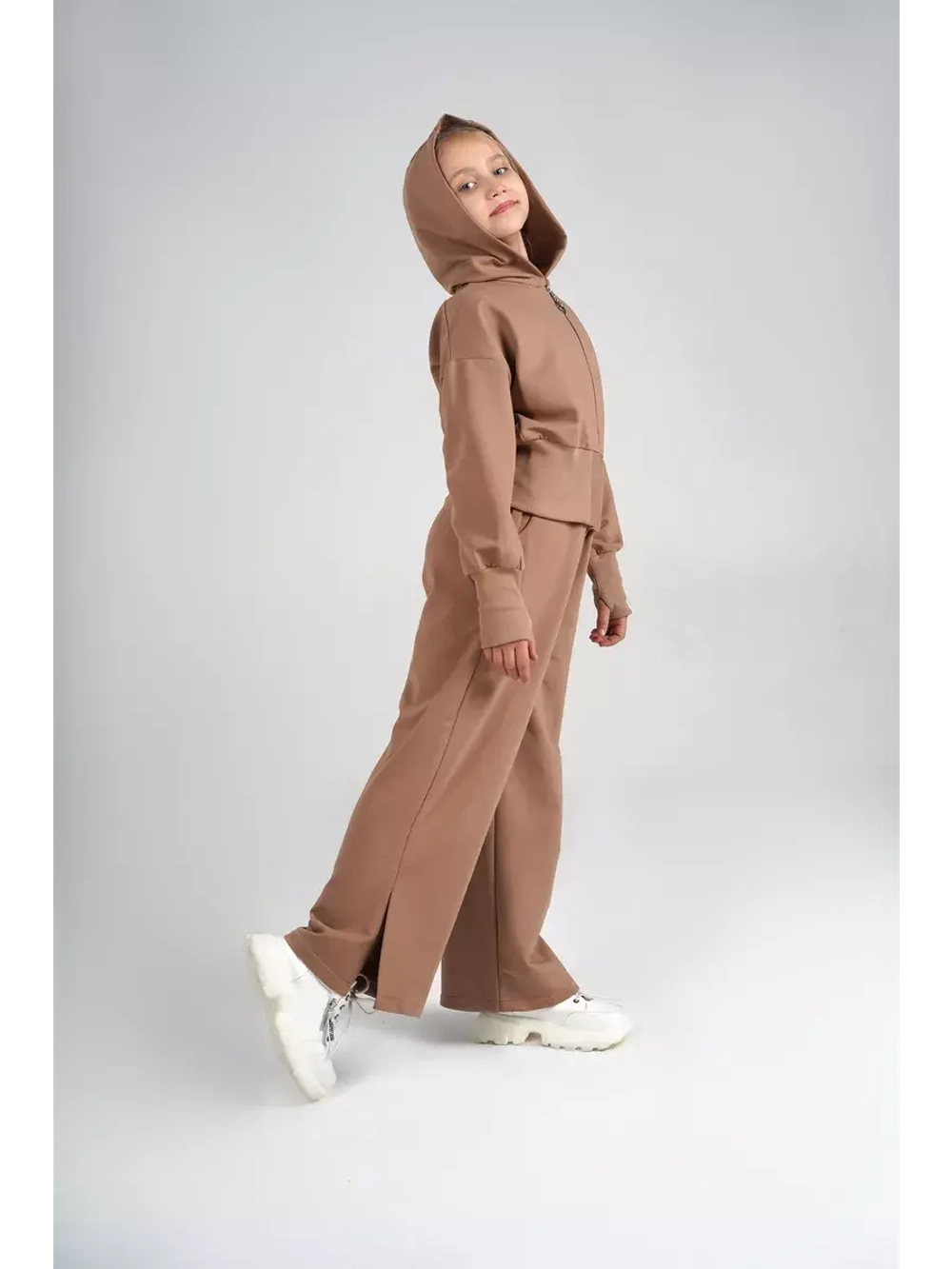 Костюм с брюками палаццо