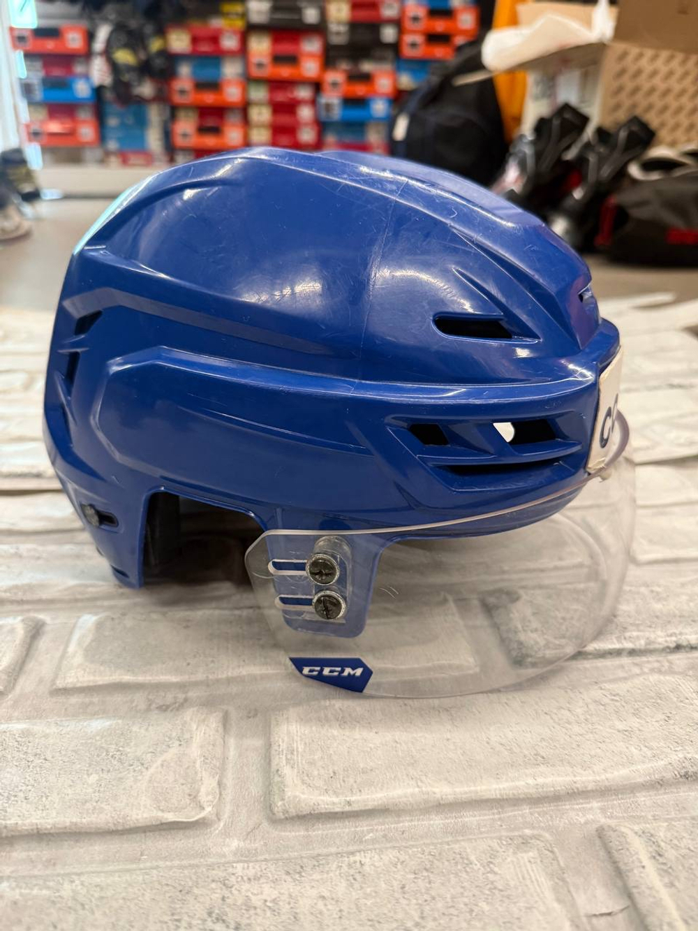 CCM tacks 710 M