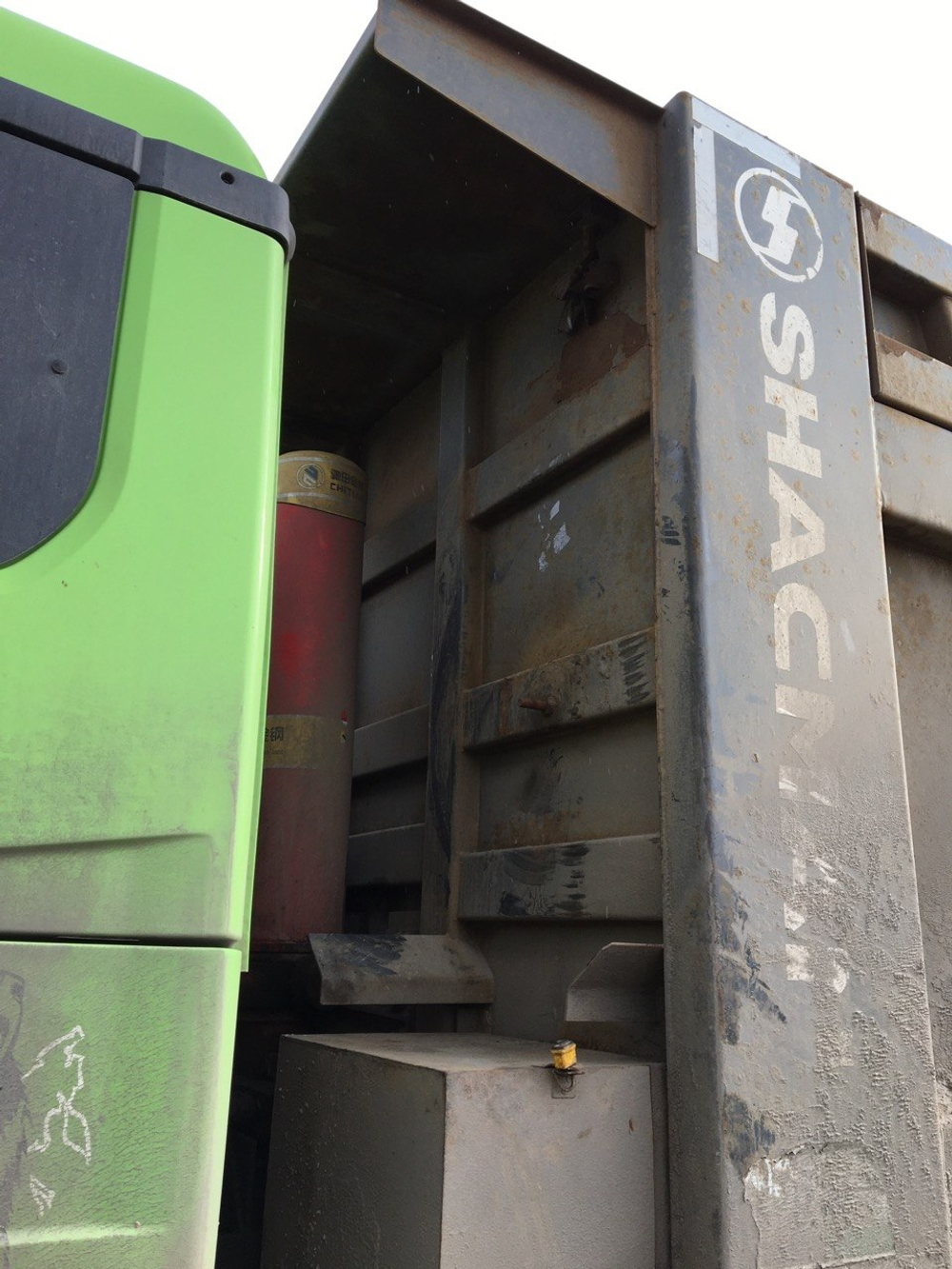 Shacman (Shaanxi) SX* 8x4 Самосвал SX331863366 (Дизельный, 12,5 л, 544 л.с., МТ)